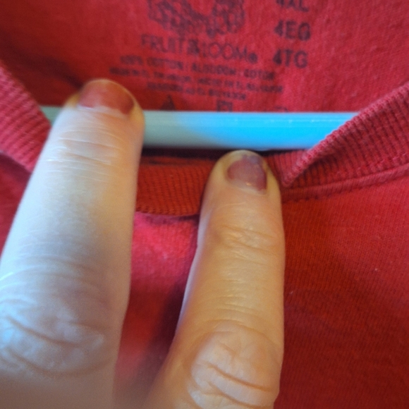 T SHIRT - Picture 2 of 4